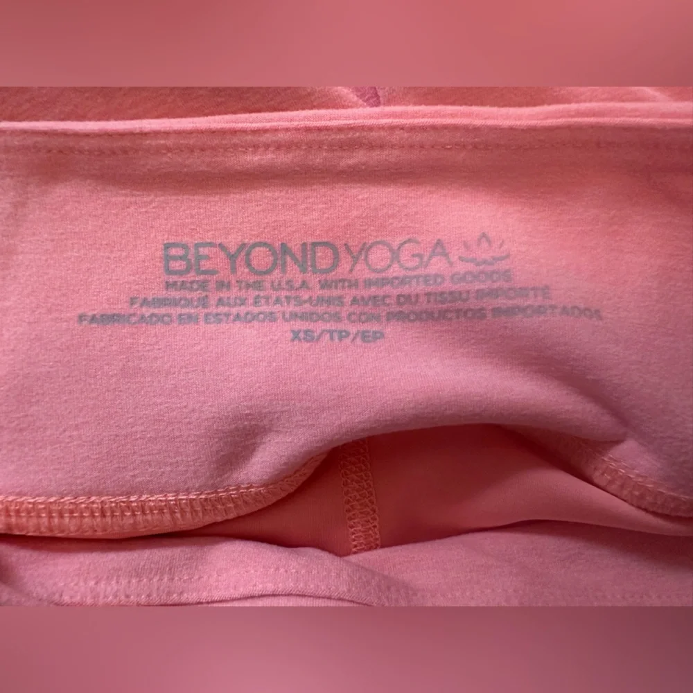 NWOT Beyond Yoga Spacedye Movement Electric Peach Heather Skort Size XS SKU:30 - Picture 11 of 12